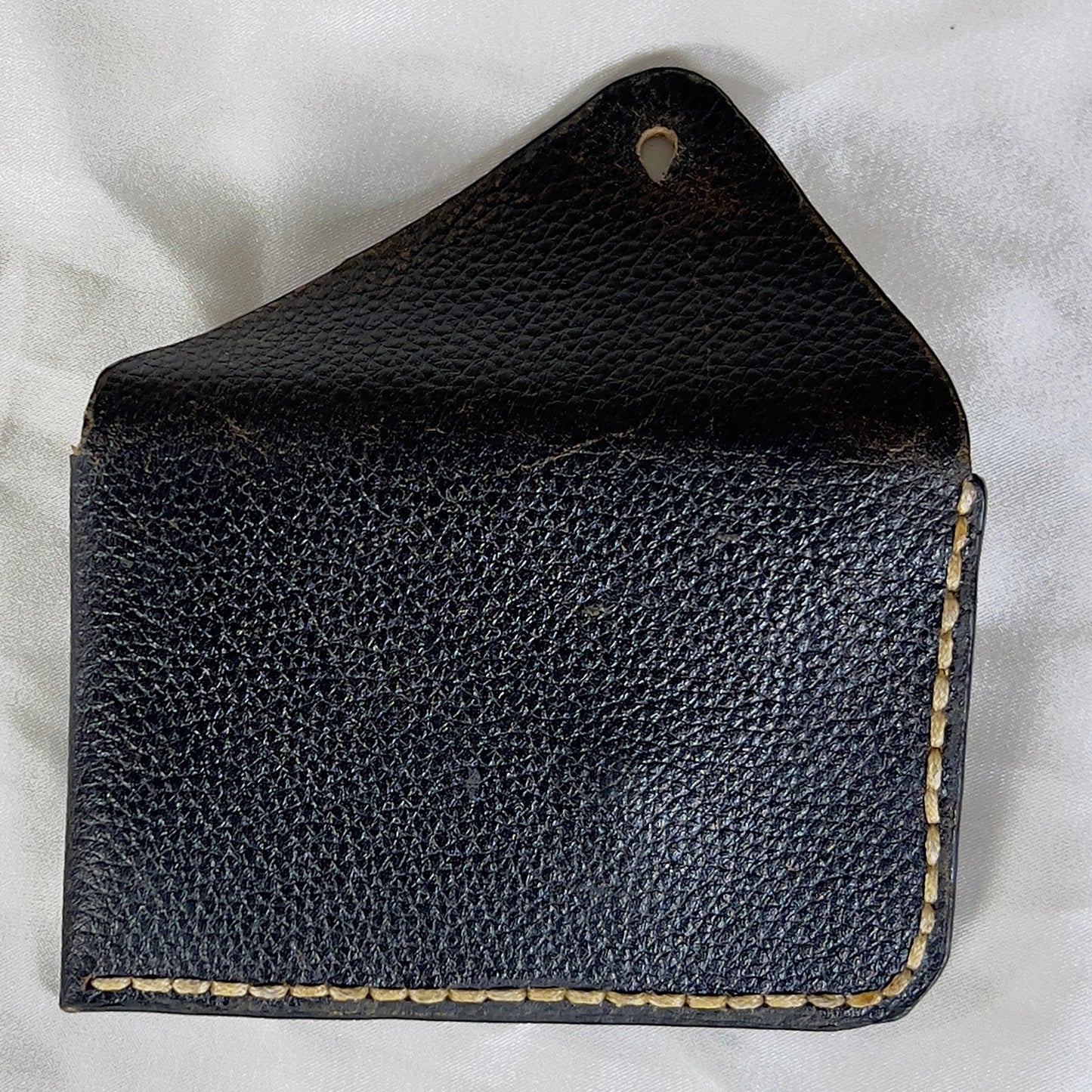 HAND SEWN LEATHER CARDHOLDER -STYLE 3-PIN