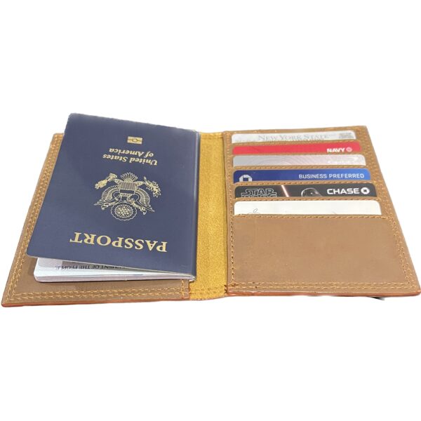 THE TOURIST PASSPORT LEATHER WALLET - Image 7